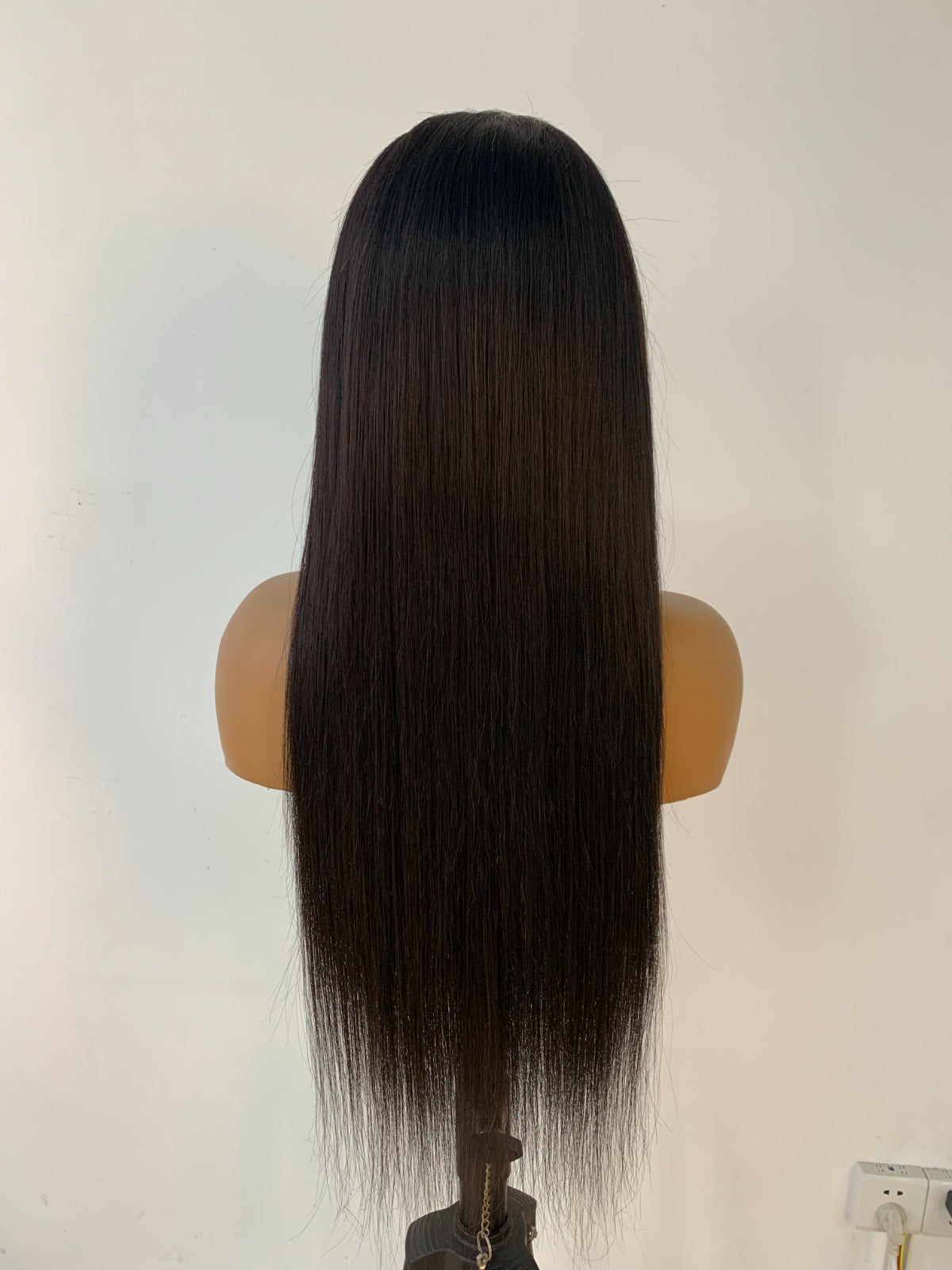 HD 13x4 Lace Frontal Wig – Natural Straight Human Hair | 24 Inches